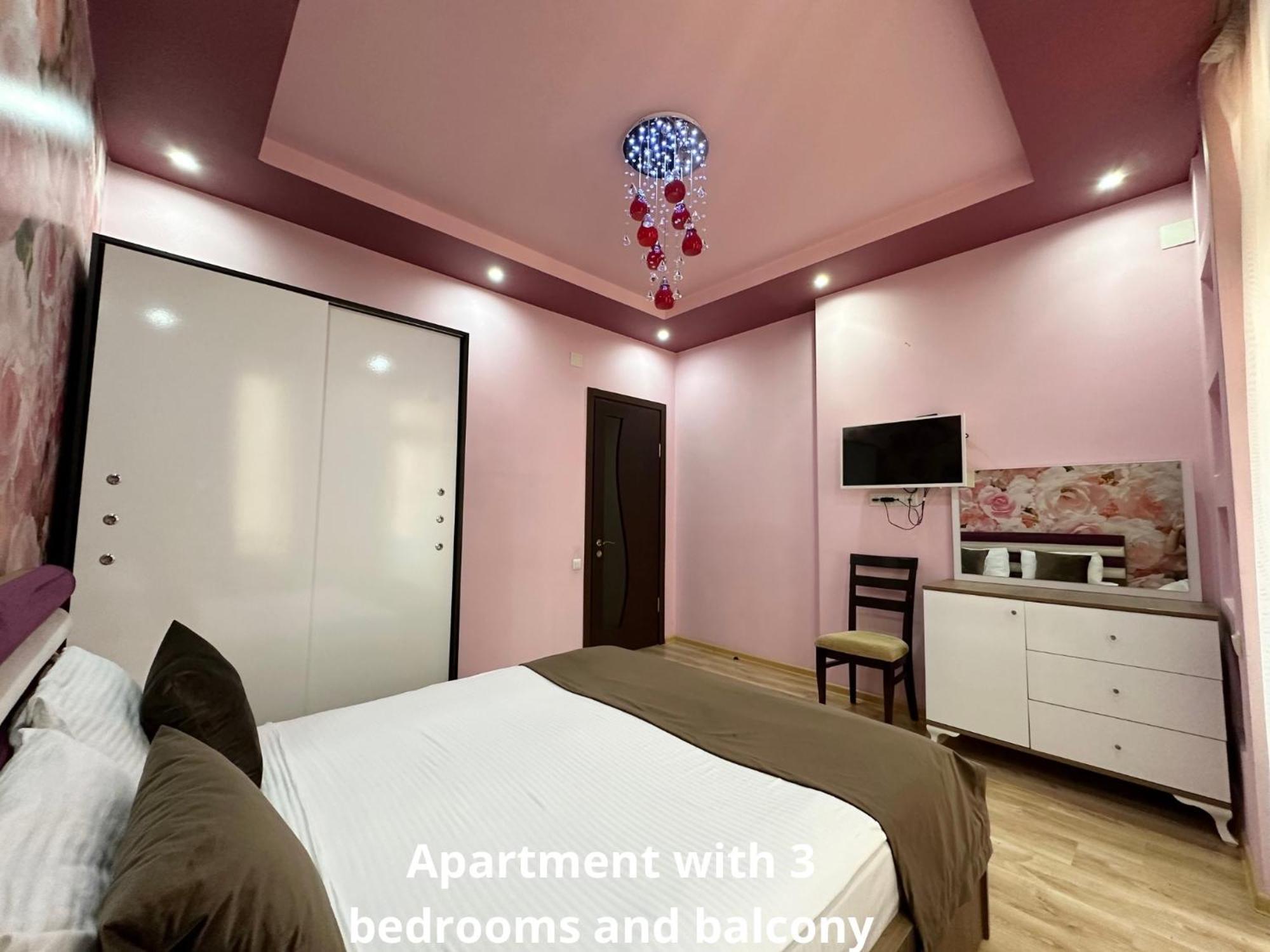 Elite Home 巴统 外观 照片